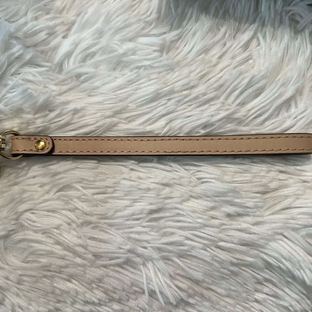 Michael Kors Signature Continental Wallet/Wristlet - LIKE NEW!
